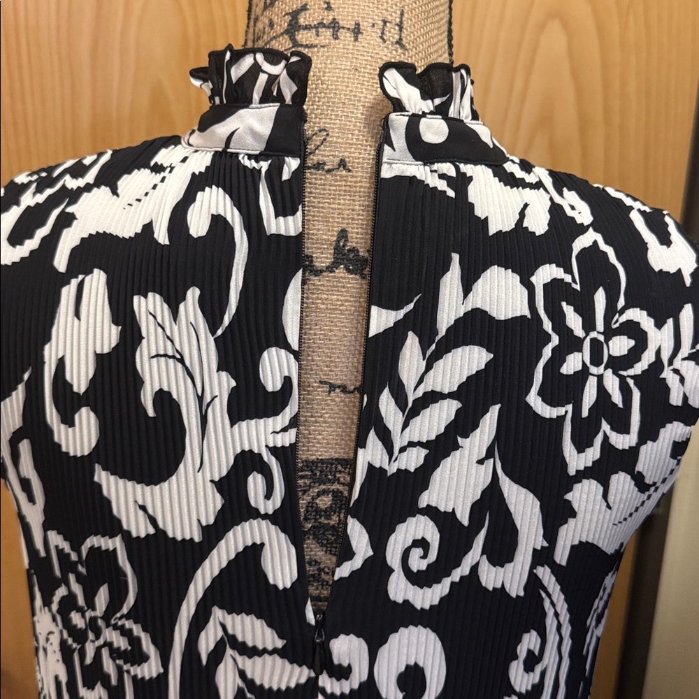 CHICO’S BLACK LABEL flawless midi floral, boho design dress. Size Women’s 4. - Picture 11 of 15